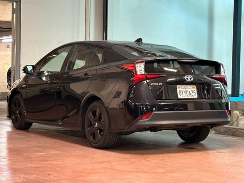 2022 Toyota Prius Limited