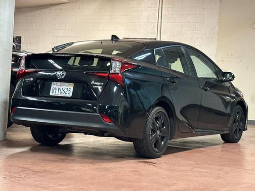 2022 Toyota Prius Limited