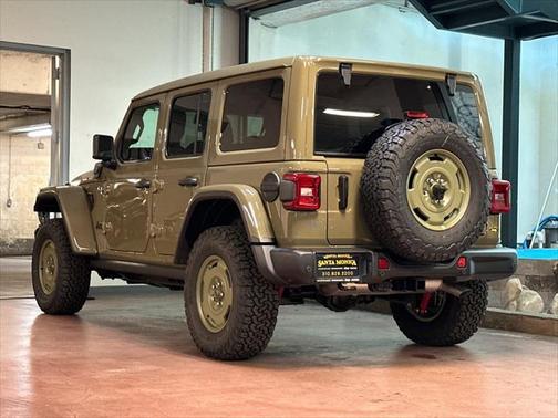 2025 Jeep Wrangler 4xe Willys