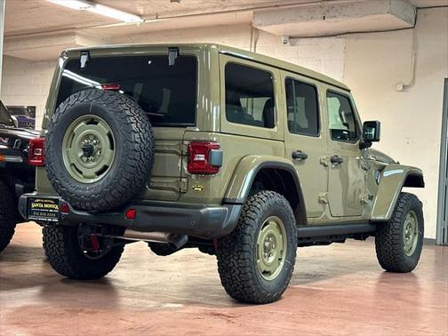 2025 Jeep Wrangler 4xe Willys