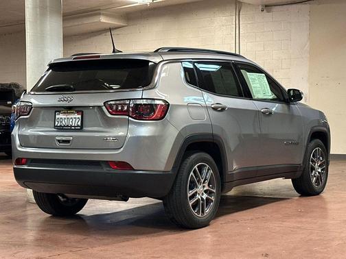 Billet Silver Metallic Clearcoat 2020 Jeep Compass Latitude