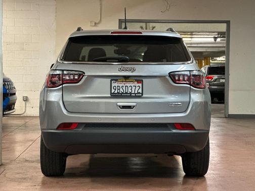 Billet Silver Metallic Clearcoat 2020 Jeep Compass Latitude