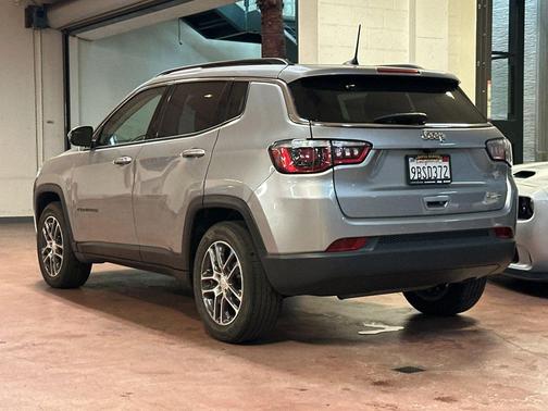 Billet Silver Metallic Clearcoat 2020 Jeep Compass Latitude