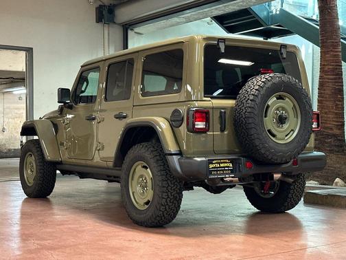 41 2025 Jeep Wrangler 4xe Willys