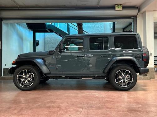 2025 Jeep Wrangler 4xe Sport S