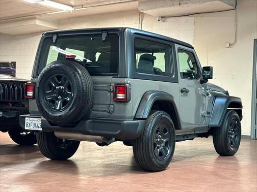 2021 Jeep Wrangler Sport