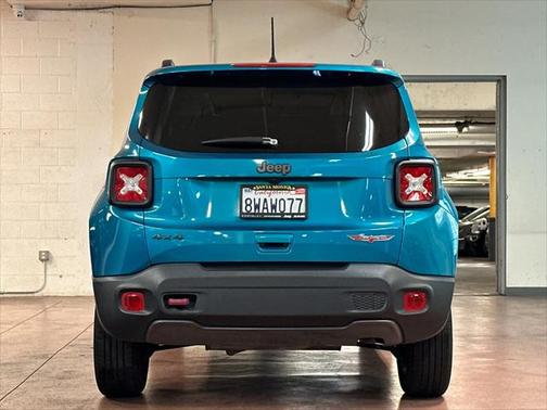 2021 Jeep Renegade Trailhawk