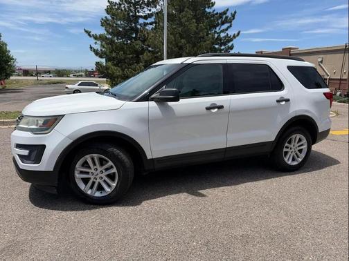 Oxford White 2016 Ford Explorer Base