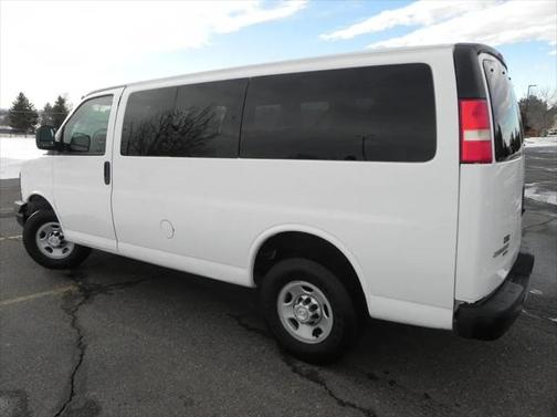 2014 Chevrolet Express 2500 LS