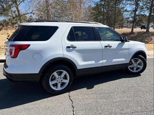 2018 Ford Explorer Base