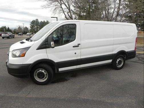 2017 Ford Transit-150 XL