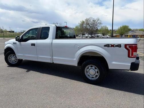Oxford White 2017 Ford F-150 XL