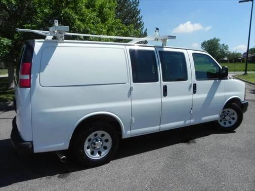 2010 Chevrolet Express 1500 Work Van