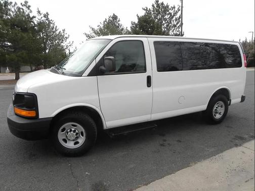 2012 Chevrolet Express 3500 LS