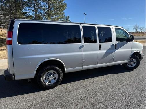 2020 Chevrolet Express 3500 RWD 3500 Extended Wheelbase LS