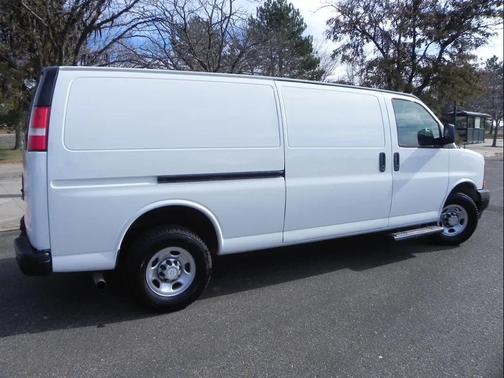 2017 Chevrolet Express 2500 Work Van