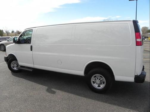 2017 Chevrolet Express 2500 Work Van
