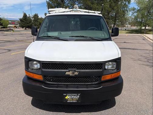 Summit White 2015 Chevrolet Express 2500 Work Van