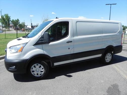 2022 Ford Transit-250 Base