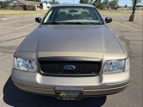 Medium Brown Metallic 2006 Ford Crown Victoria Police Interceptor