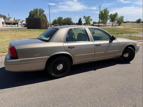 Medium Brown Metallic 2006 Ford Crown Victoria Police Interceptor