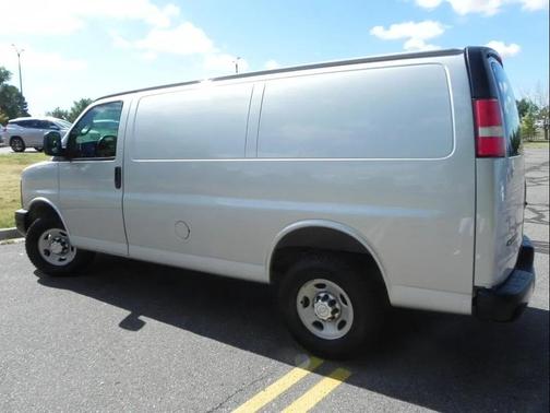 2017 Chevrolet Express 2500 Work Van