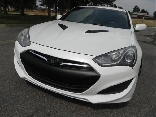 2013 Hyundai Genesis Coupe 2.0T