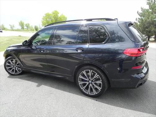 2020 BMW X7 M50i