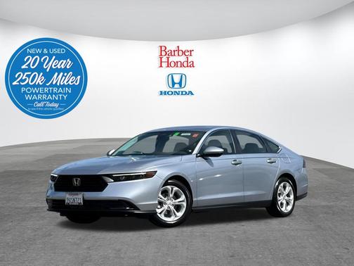 Solar Silver Metallic 2025 Honda Accord