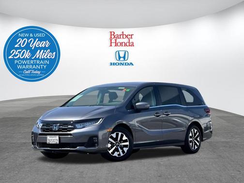 Modern Steel Metallic 2026 Honda Odyssey