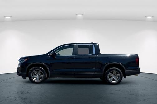 Crystal Black Pearl 2023 Honda Ridgeline