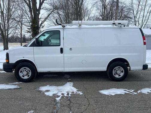 2013 Chevrolet Express 2500 Work Van
