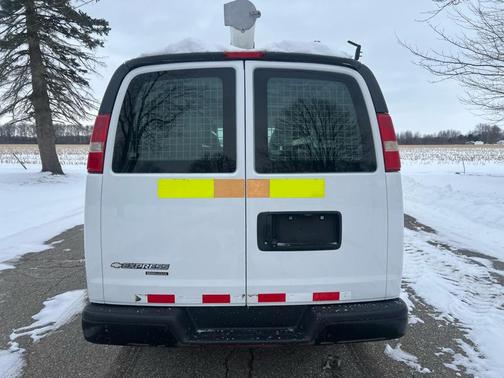 2013 Chevrolet Express 2500 Work Van