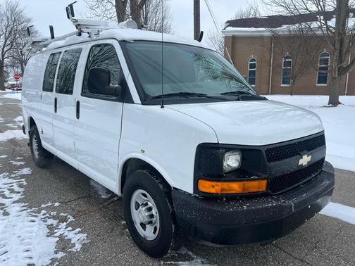 2013 Chevrolet Express 2500 Work Van