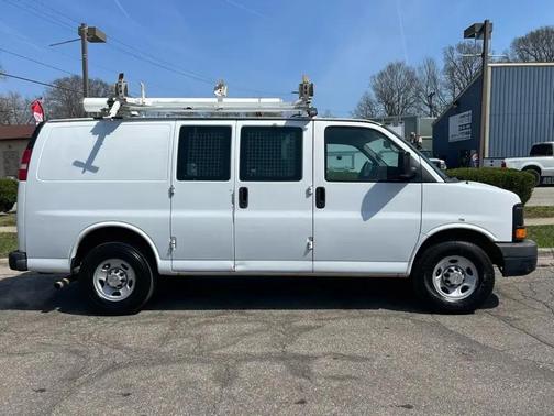 2013 Chevrolet Express 2500 Work Van