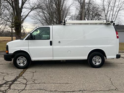 2013 Chevrolet Express 2500 Work Van