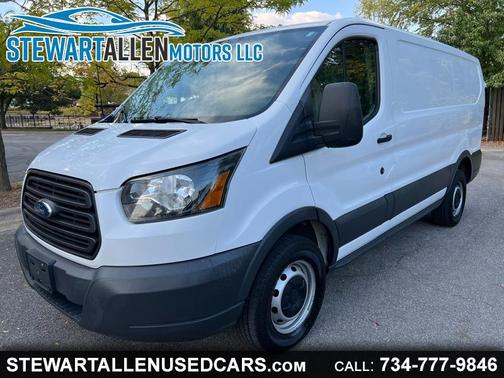 2017 Ford Transit-250 Base