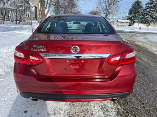 2016 Nissan Altima 2.5 S