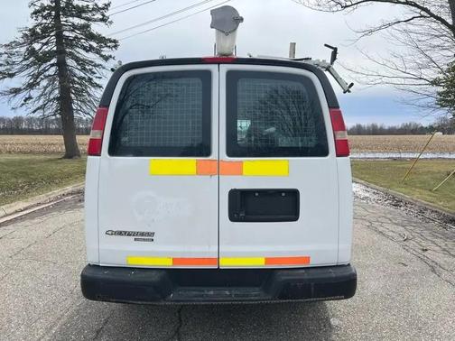 2013 Chevrolet Express 2500 Work Van