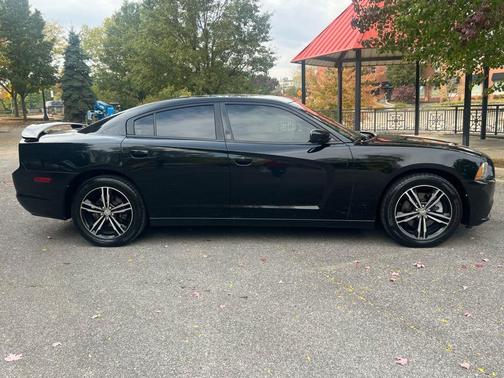 2013 Dodge Charger SXT