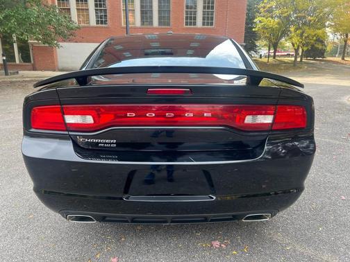 2013 Dodge Charger SXT