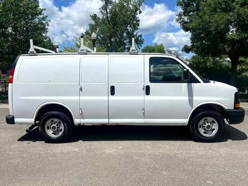 2007 GMC Savana 2500 Cargo