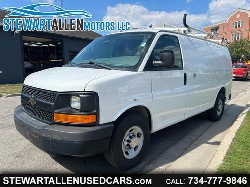 2013 Chevrolet Express 2500 Work Van