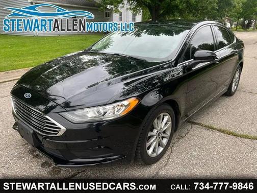 Shadow Black 2017 Ford Fusion SE