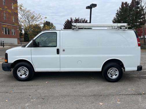 2013 Chevrolet Express 2500 Work Van