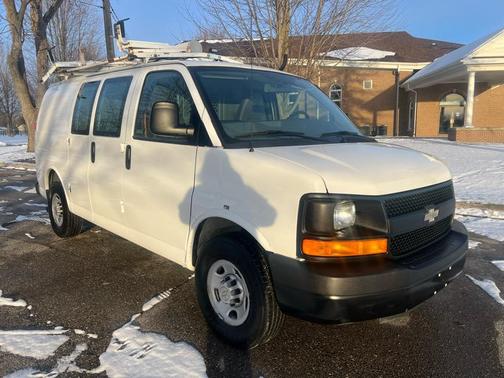 2013 Chevrolet Express 2500 Work Van