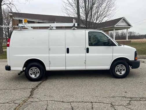 2016 GMC Savana 2500 Work Van