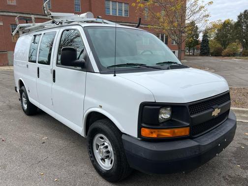 2013 Chevrolet Express 2500 Work Van