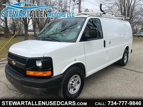 2013 Chevrolet Express 2500 Work Van