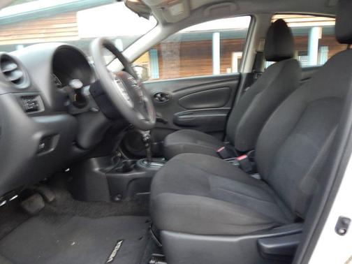 2018 Nissan Versa 1.6 S+